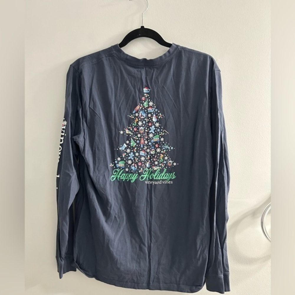 Vineyard vines holiday whale shirt